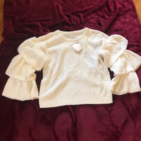 Sweater - Picture 1 of 4